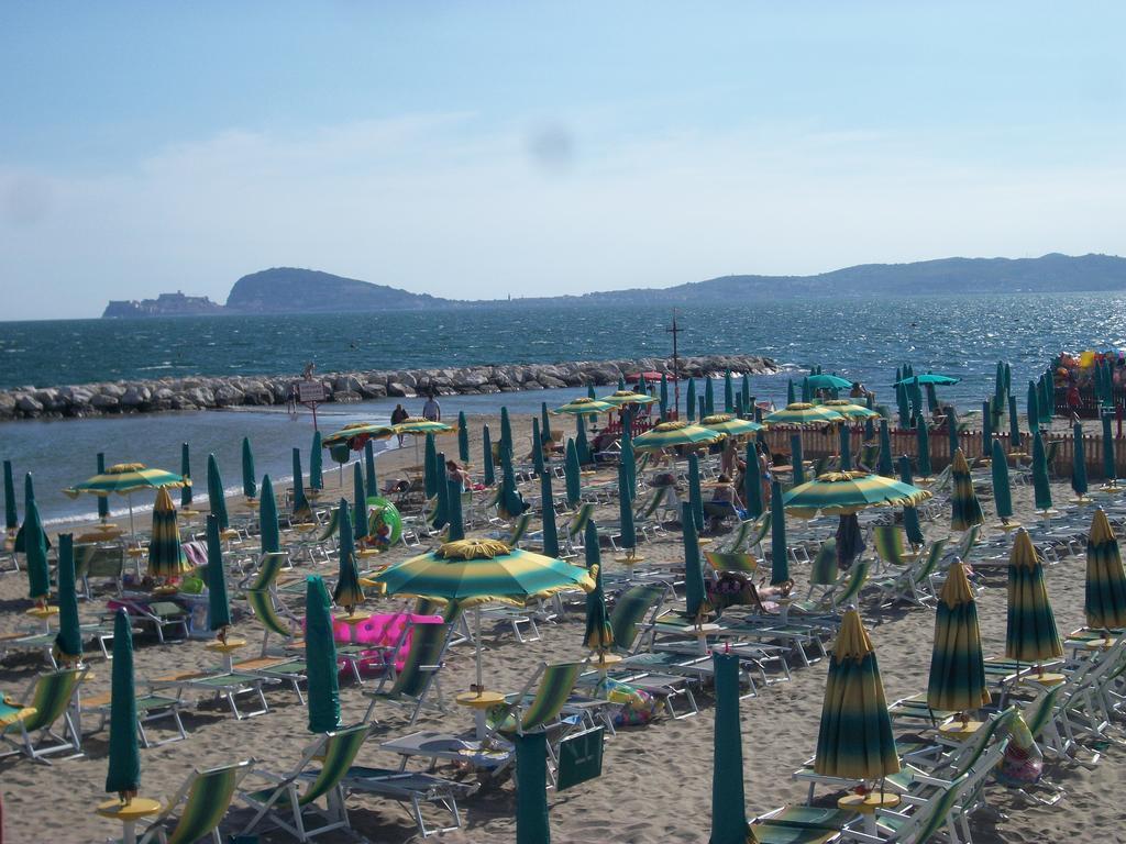Il Girasole Formia Guesthouse Rooms 외부 사진