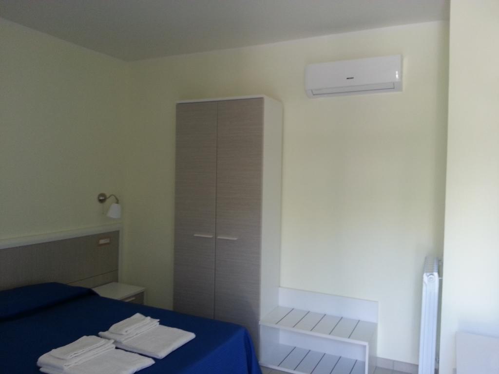 Il Girasole Formia Guesthouse Rooms 외부 사진