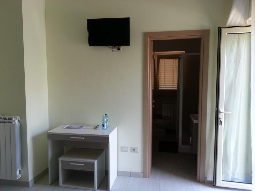 Il Girasole Formia Guesthouse Rooms 외부 사진