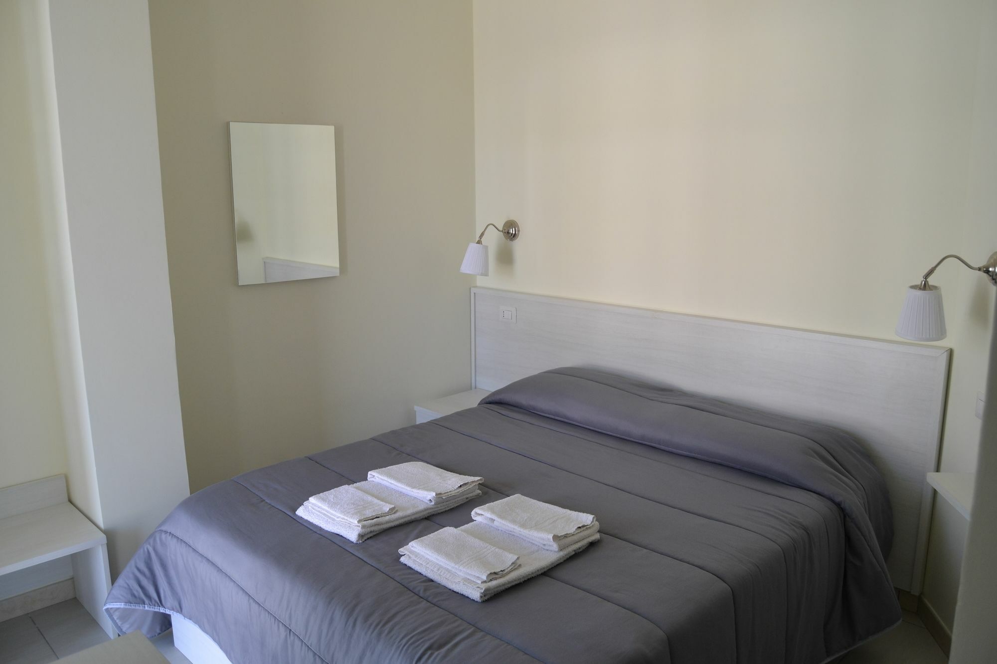 Il Girasole Formia Guesthouse Rooms 외부 사진