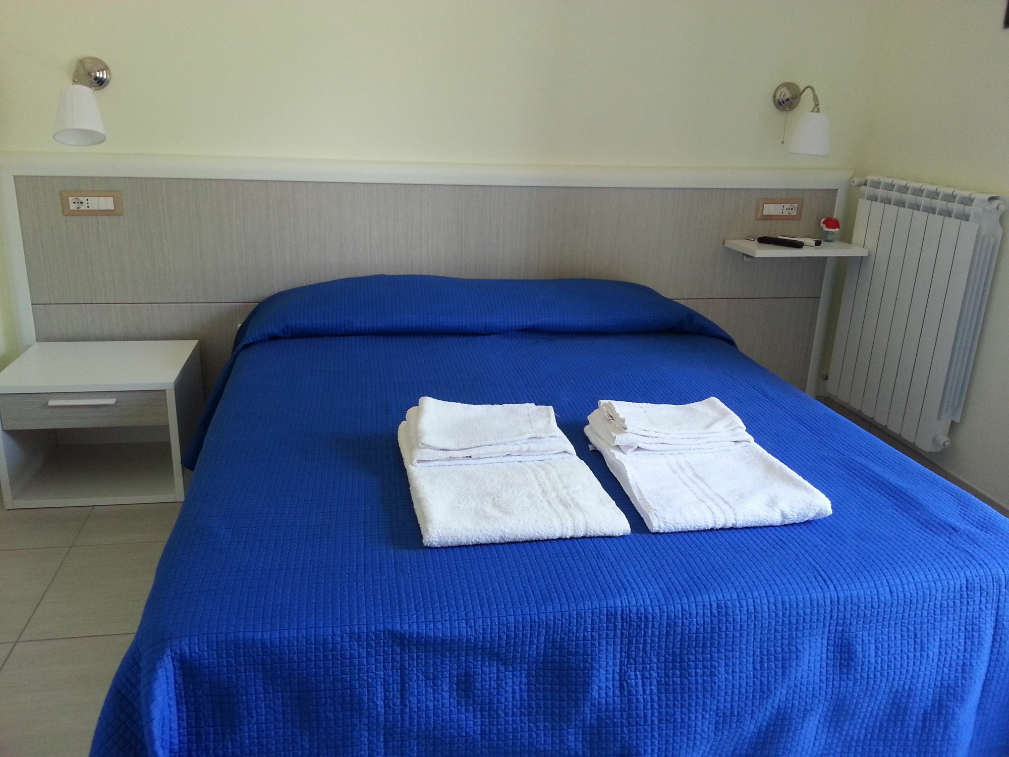 Il Girasole Formia Guesthouse Rooms 외부 사진